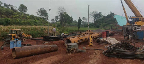 四川宜賓翠屏區長江工業園項目 (3).jpg